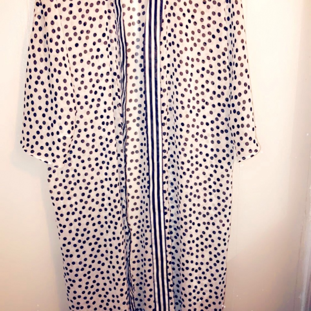 Cardigan - Picture 3 of 3